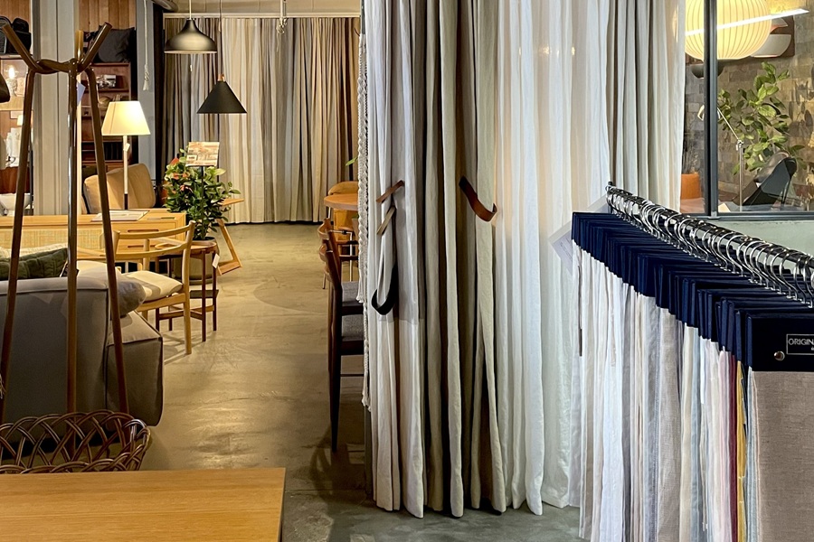 取引先店舗での展示例