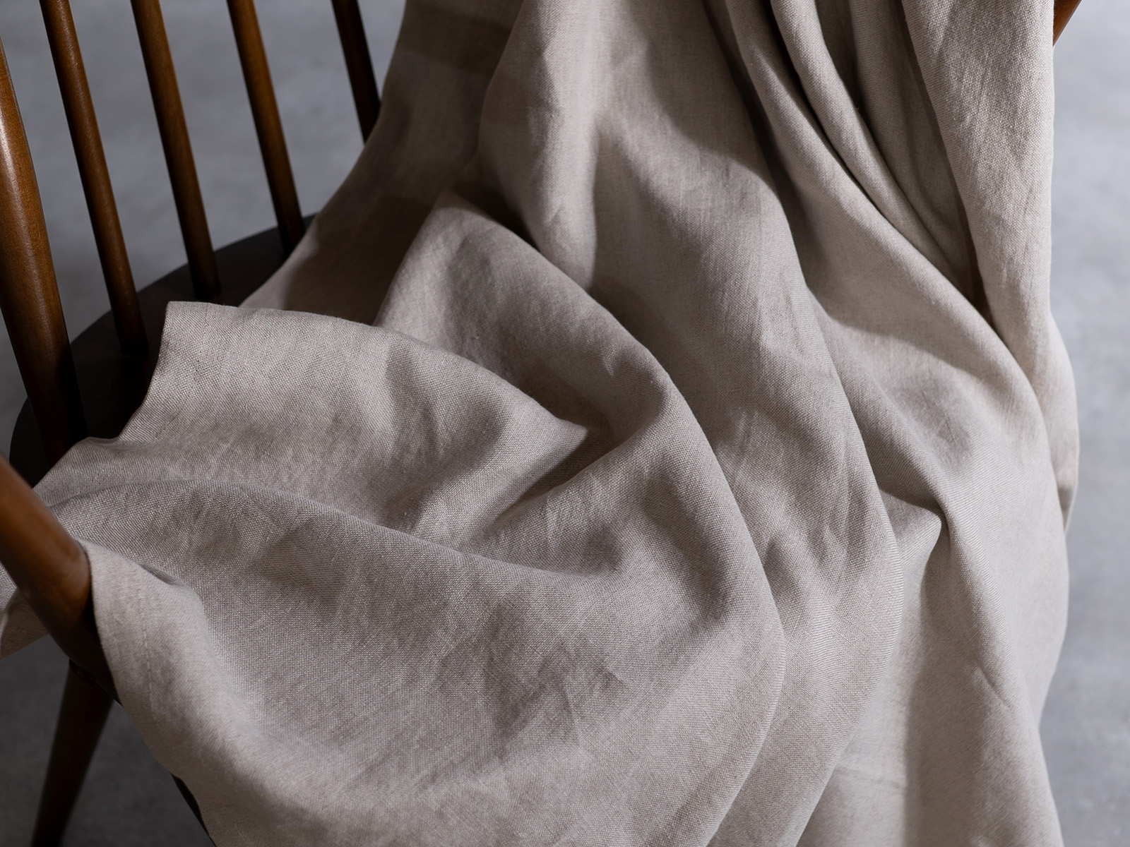 厚手カラーリネン100%の麻マルチカバー