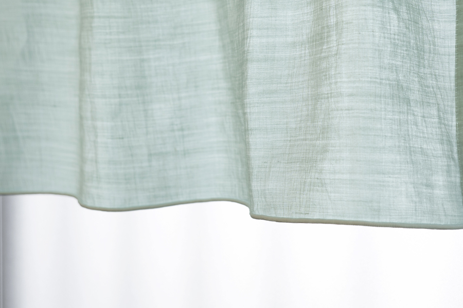 リネン100%のカフェカーテン