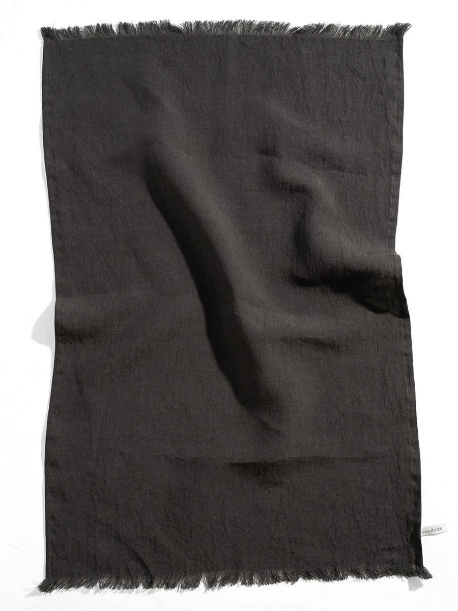 フリンジの付いたキッチンタオル