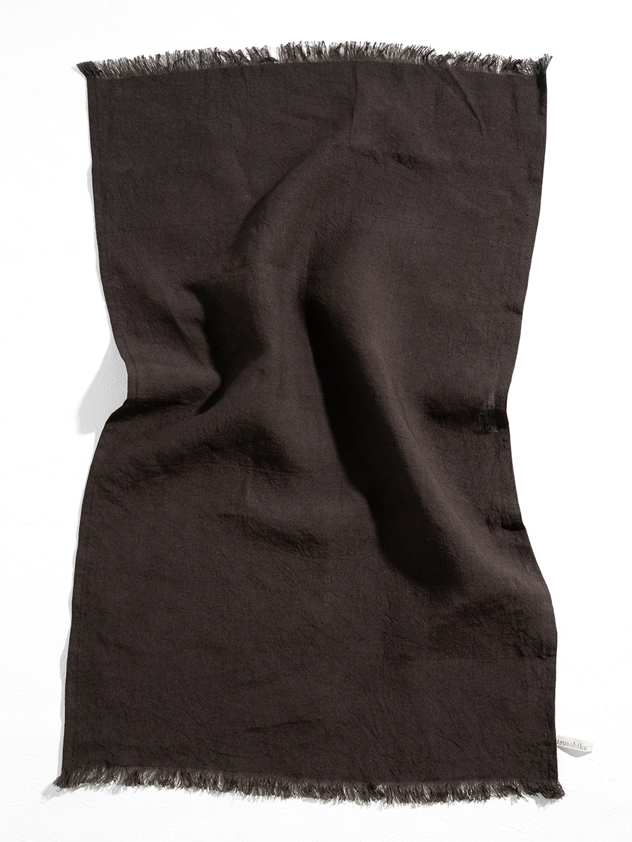 フリンジの付いたキッチンタオル